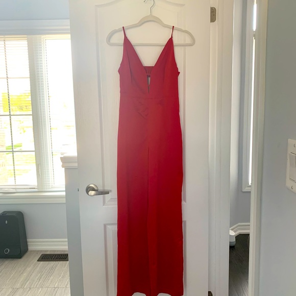 RED JUMPSUIT - Picture 4 of 7